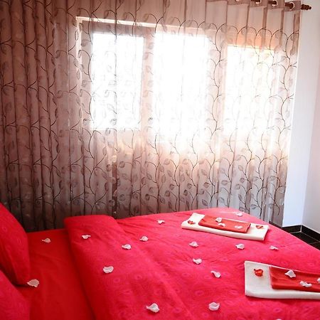 Vila Floarea Etiquette Costinești Εξωτερικό φωτογραφία