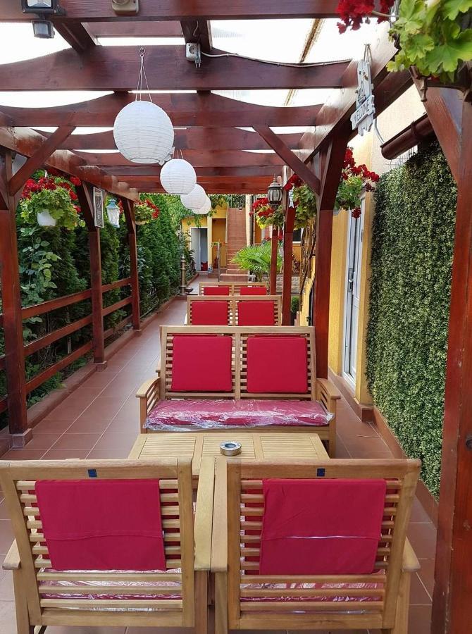 Vila Floarea Etiquette Costinești Εξωτερικό φωτογραφία